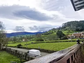 Casa Entrepeñas 3000 apartamentos turísticos en Corvera de Toranzo